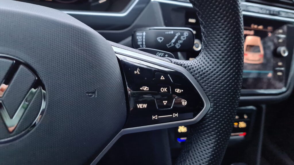 Volkswagen Tiguan 2021 R-Line