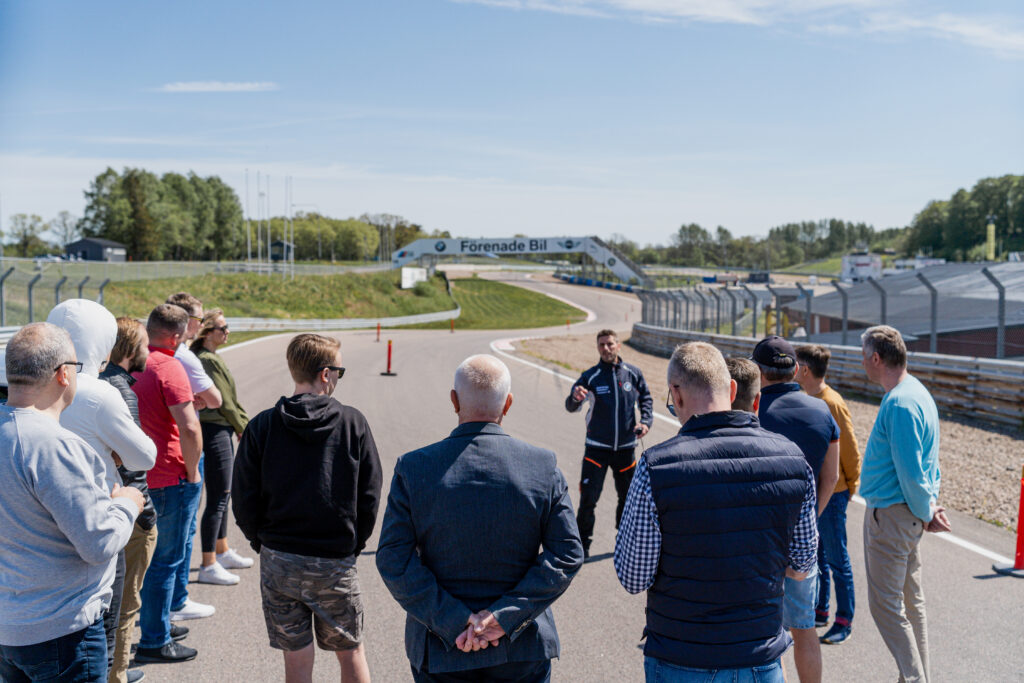 Rootsi väljasõit BMW, United, Förenade, Masinawärk