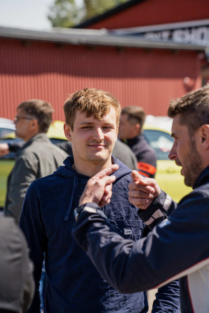 Rootsi väljasõit BMW, United, Förenade, Masinawärk