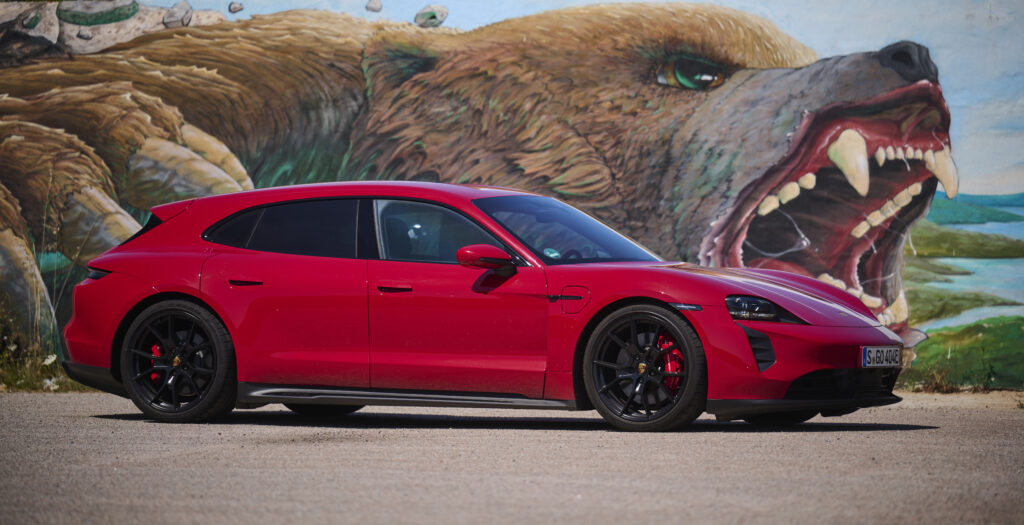 Porsche Taycan Sport Turismo, Sardiinia