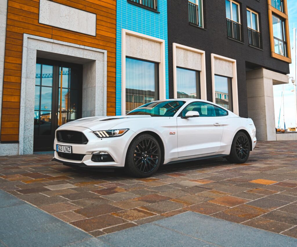 Ford Mustang, TomRuz