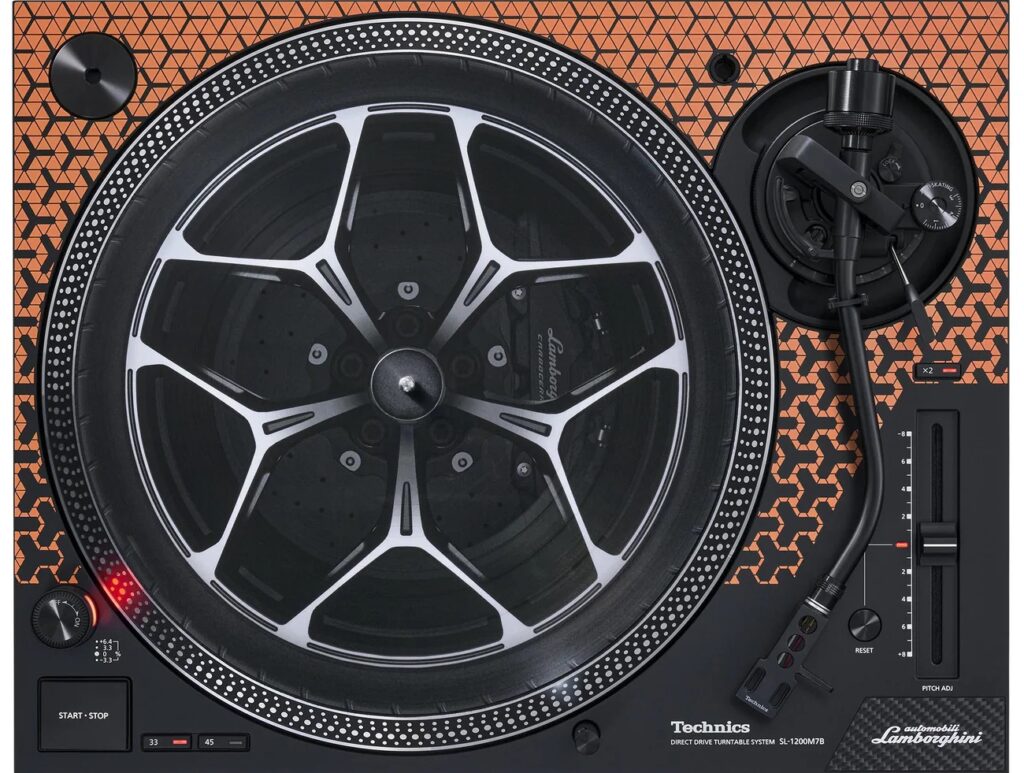Technics AZ80, Andres Kruus
