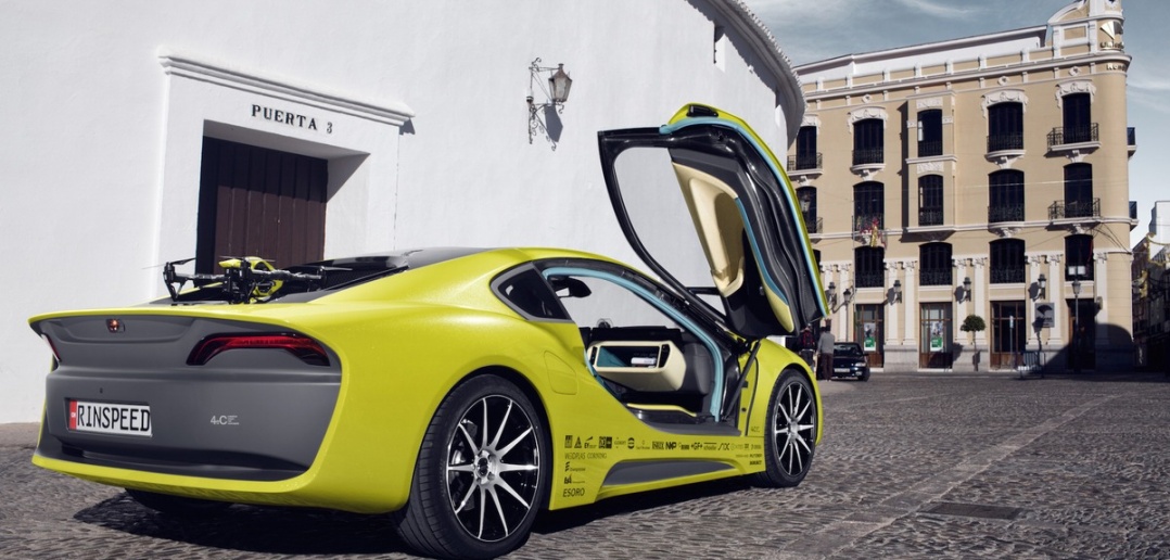 Rinspeed Σtos uks avatud
