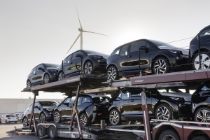 Euroopa uute autode müük kukkus novembris 14% BMW i3 treileril