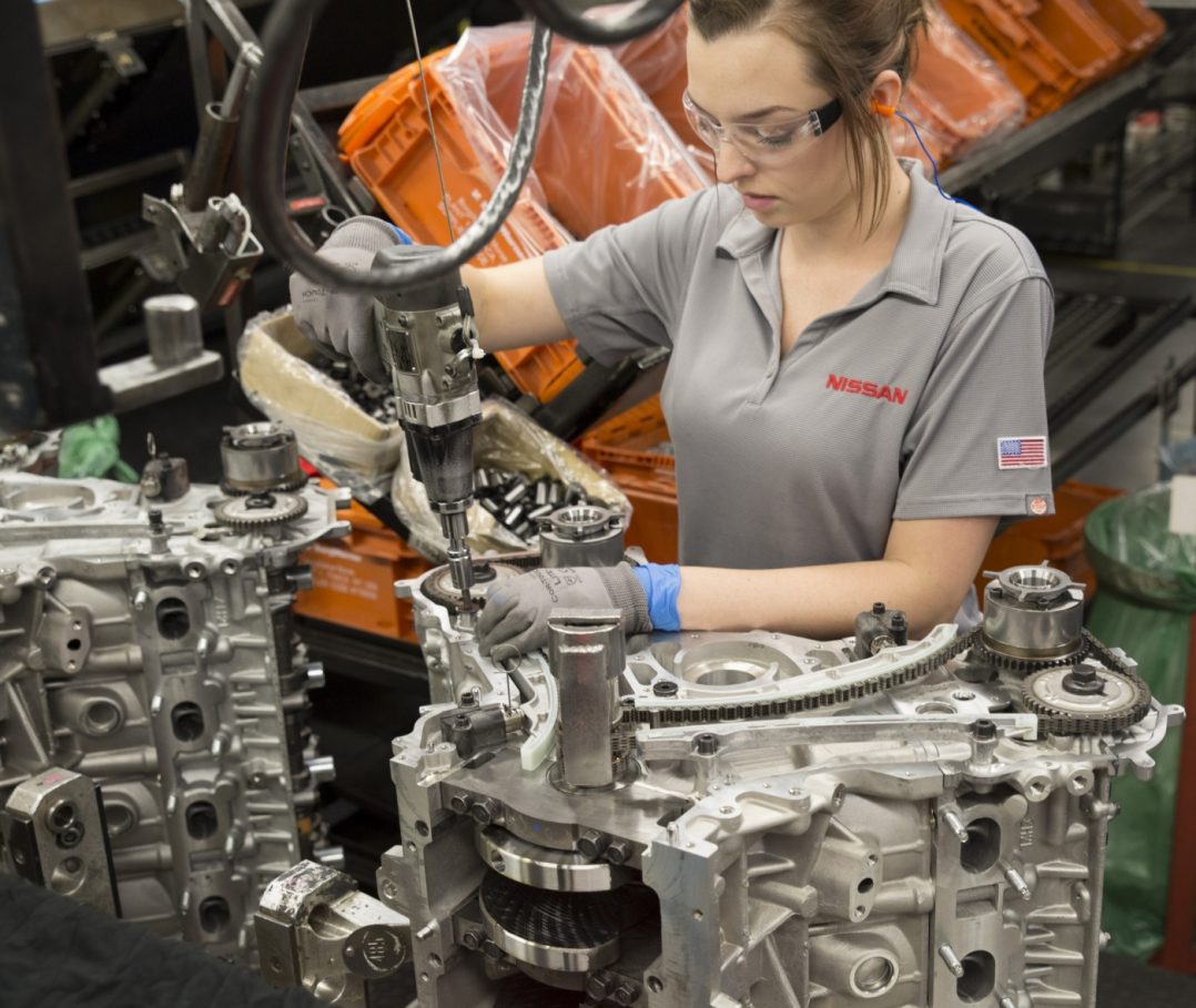 5.6-liter Endurance® V8