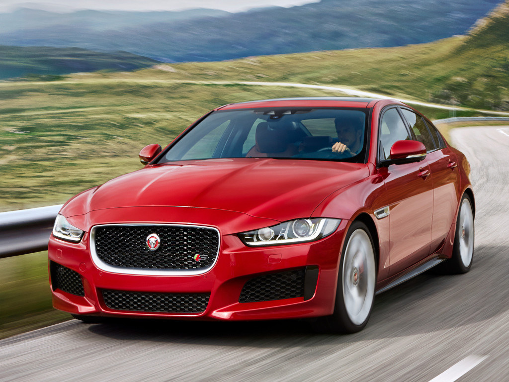 jaguar_xe_s_17