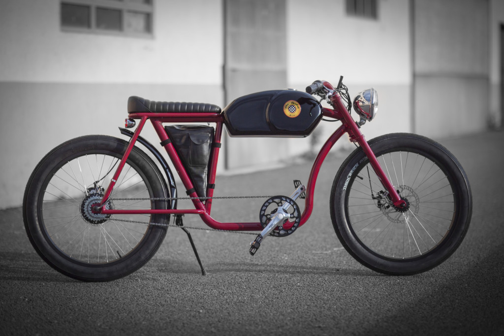 Oto Cycle RaceR Eesti Ööbik