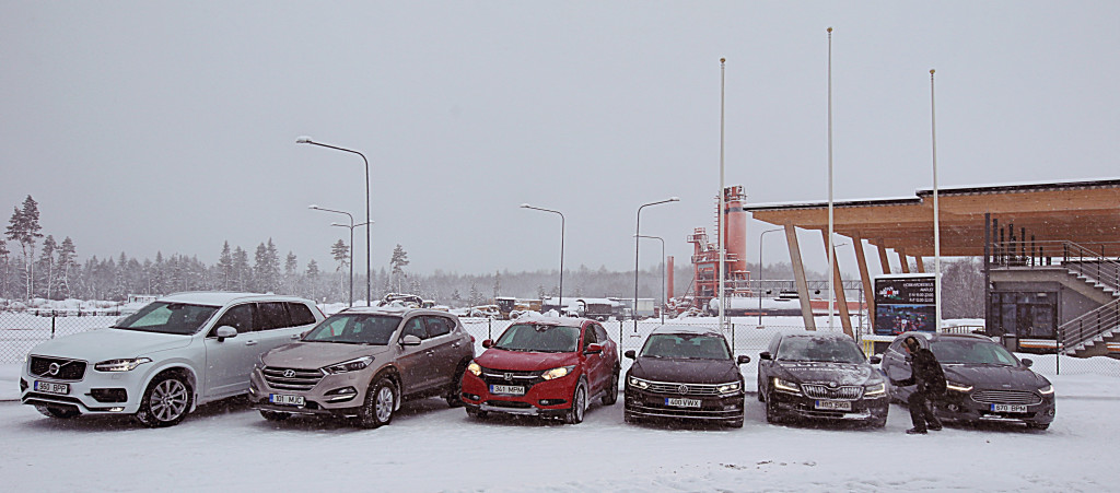 Vasakult paremale EAA 2016 finalistid: Volvo XC90, Hyundai Tucson, Honda HR-V, VW Passat, Škoda Superb, Ford Mondeo