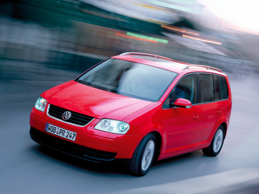 Volkswagen Touran, I generatsioon. Aasta on 2003