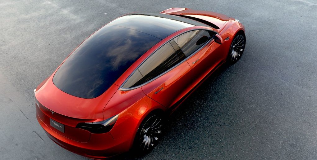 Punane Model 3 Elon Musk