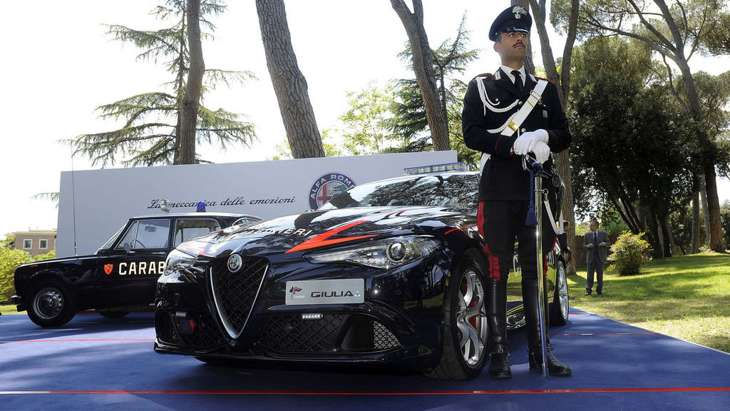 Alfa Romeo karabinjeer