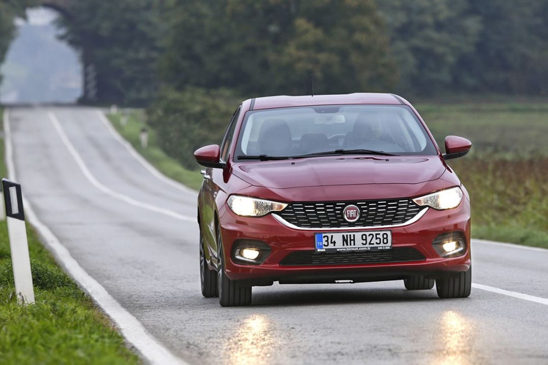 151111_Fiat_Tipo_01