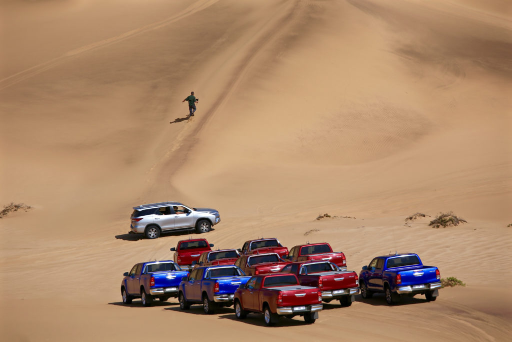 uuring auto toyota hilux