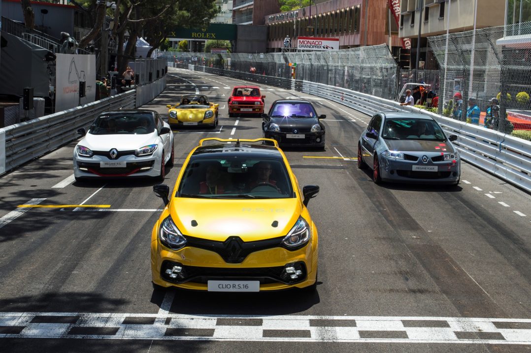 Renault_78779_global_en