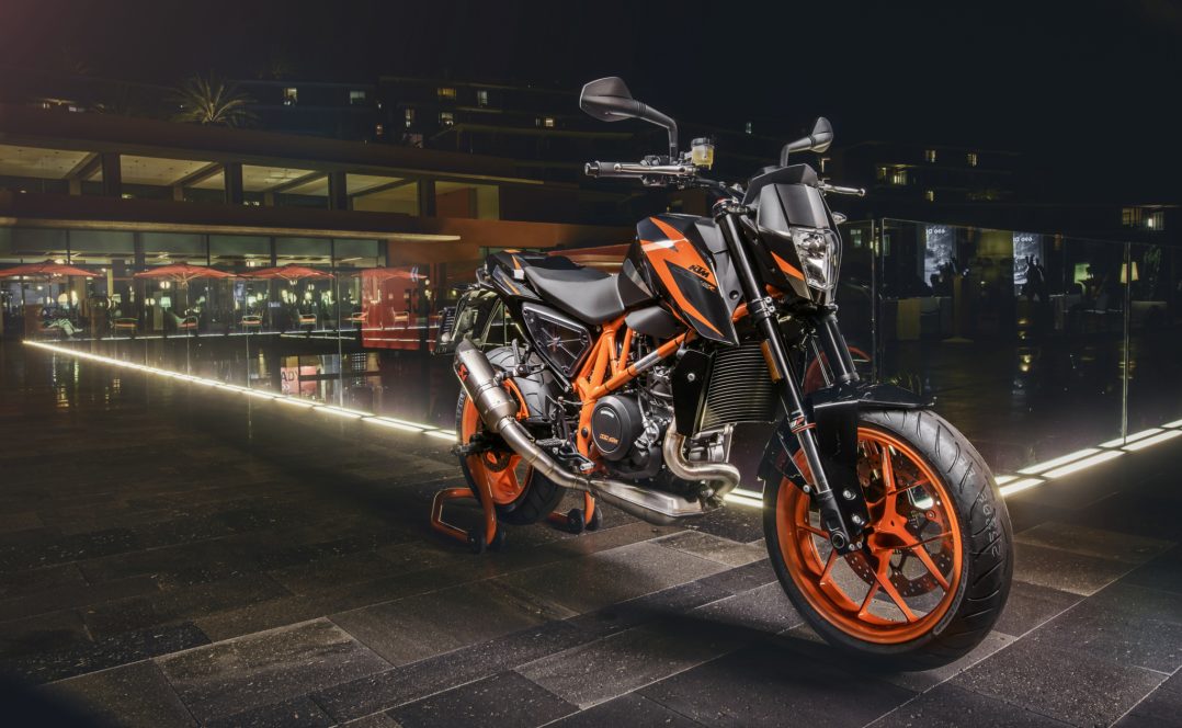 KTM 690 DUKE R