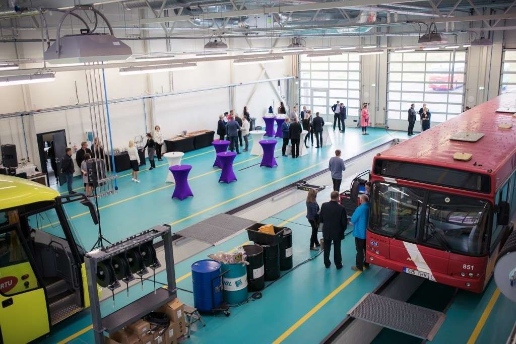 bussidepoo