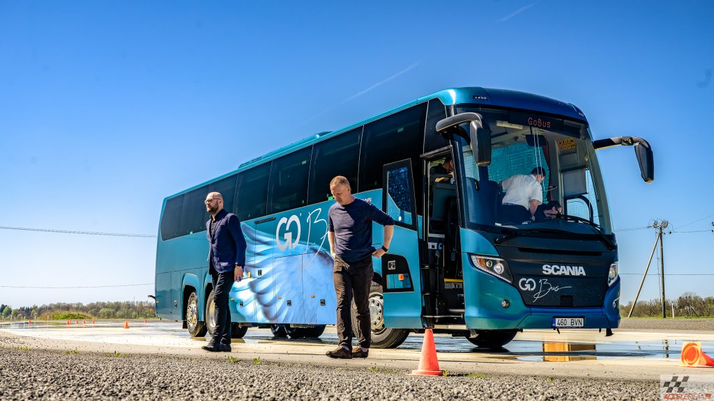go bus