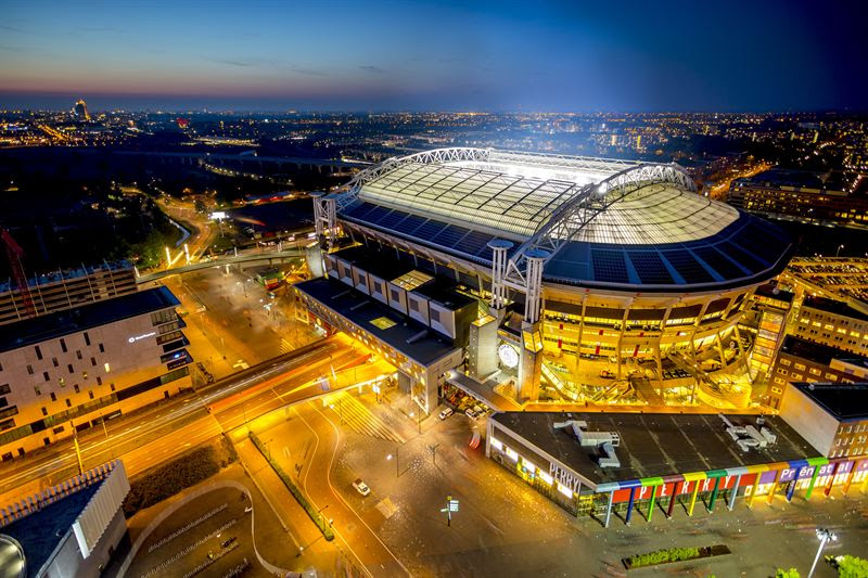 nissan leaf Johan Cruijff ArenA