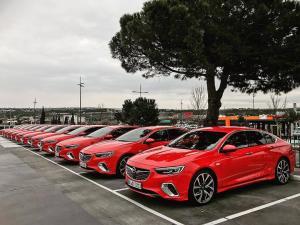poliis opel insignia