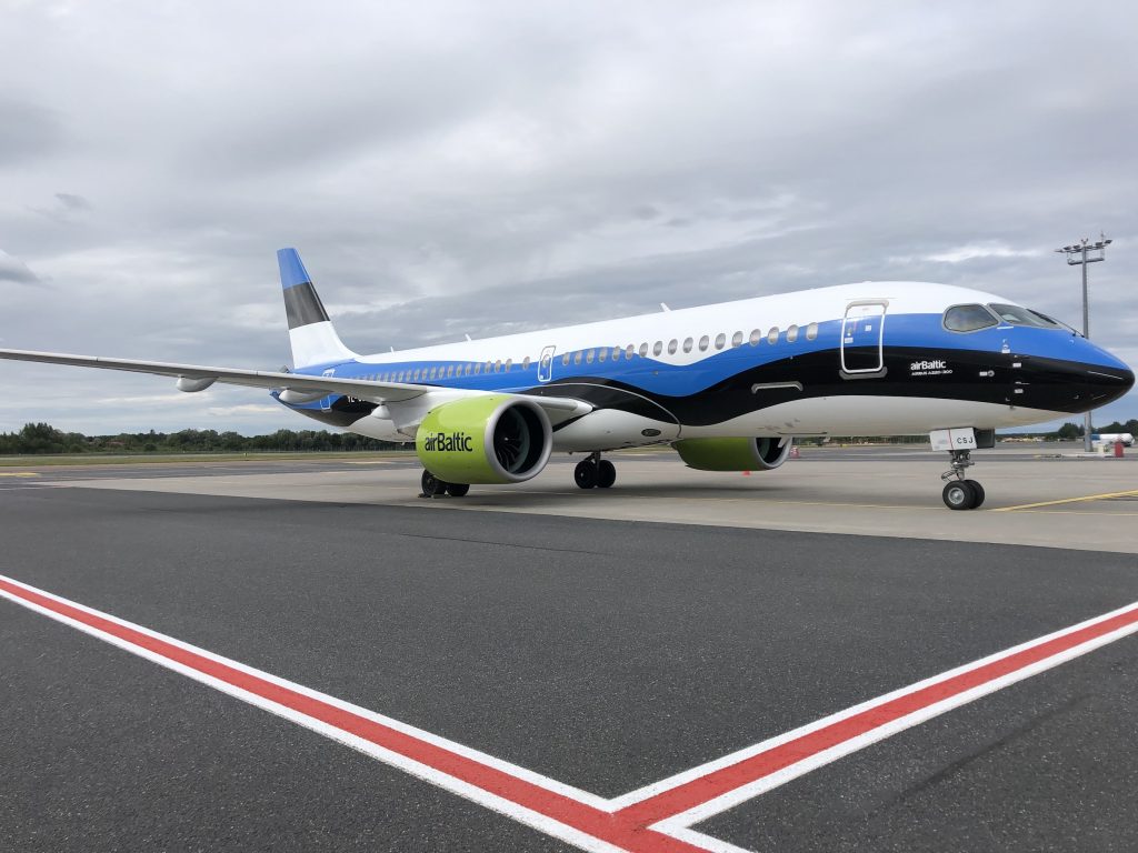 airbaltic lennuk tallinna lennujaama