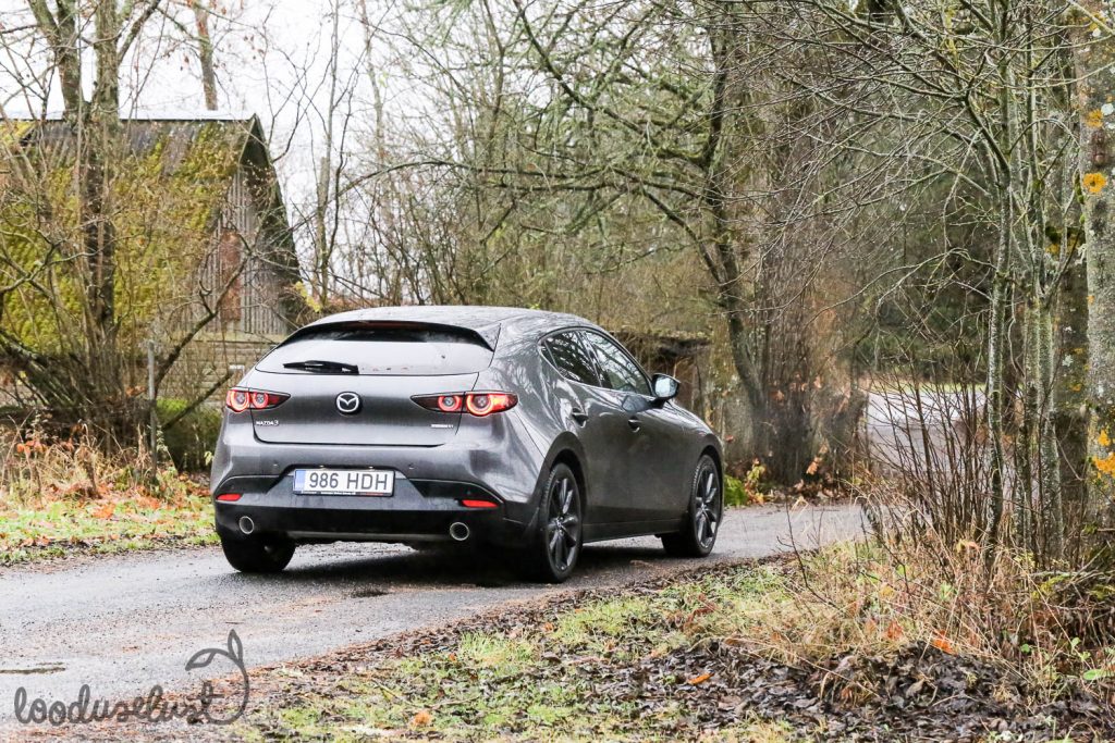 mazda 3 skyactiv-x
