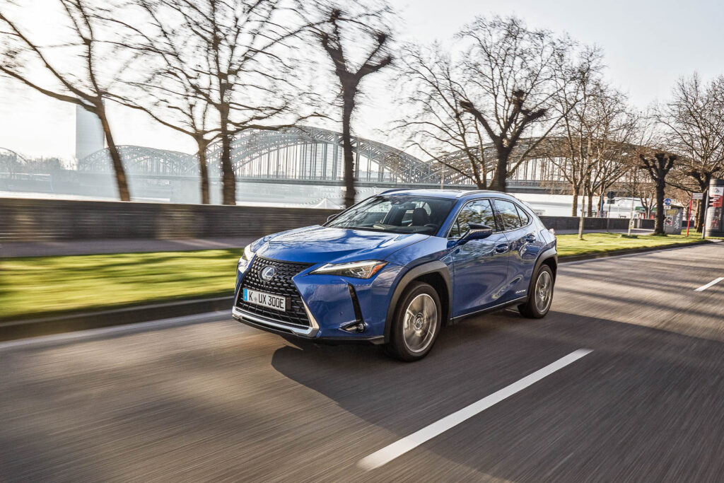 lexus ux 300e