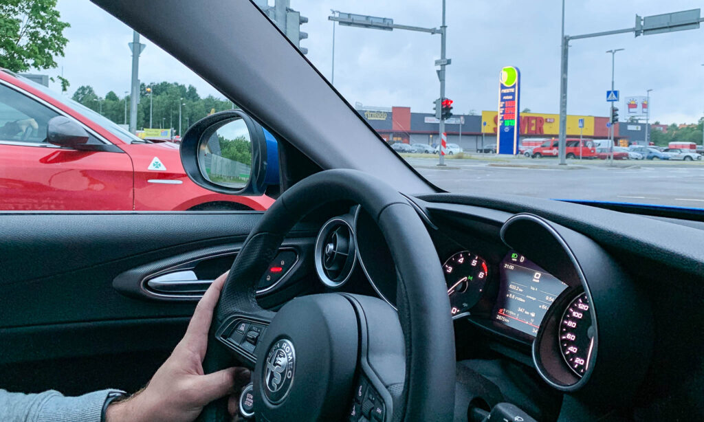 tarbesõiduautot