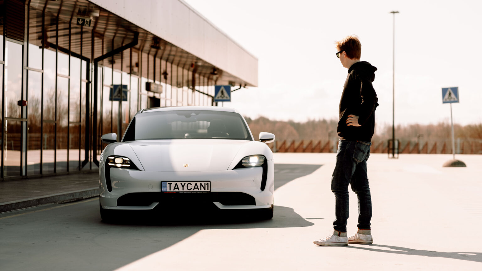 Porsche Taycan Turbo eesti aasta auto 2021