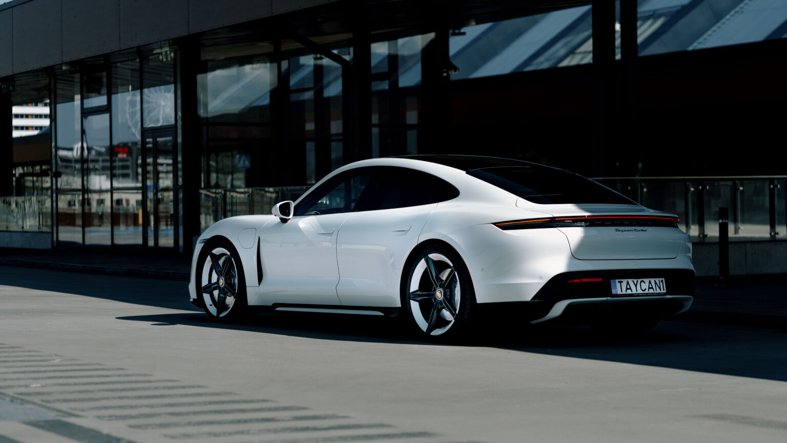 Porsche Taycan Turbo