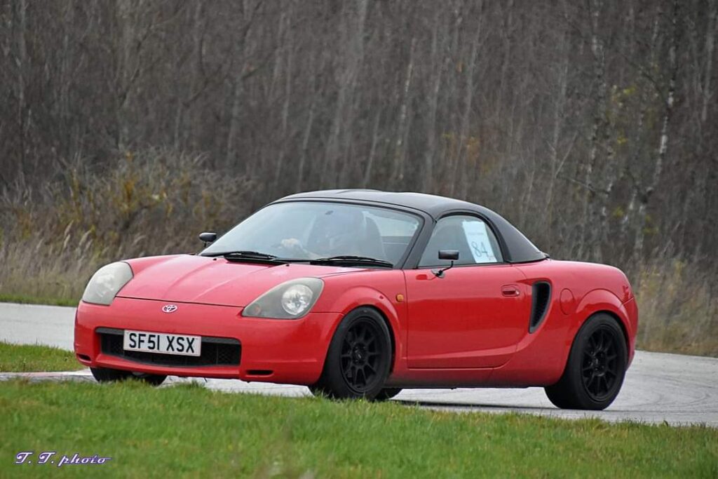 Toyota MR2 Spyder