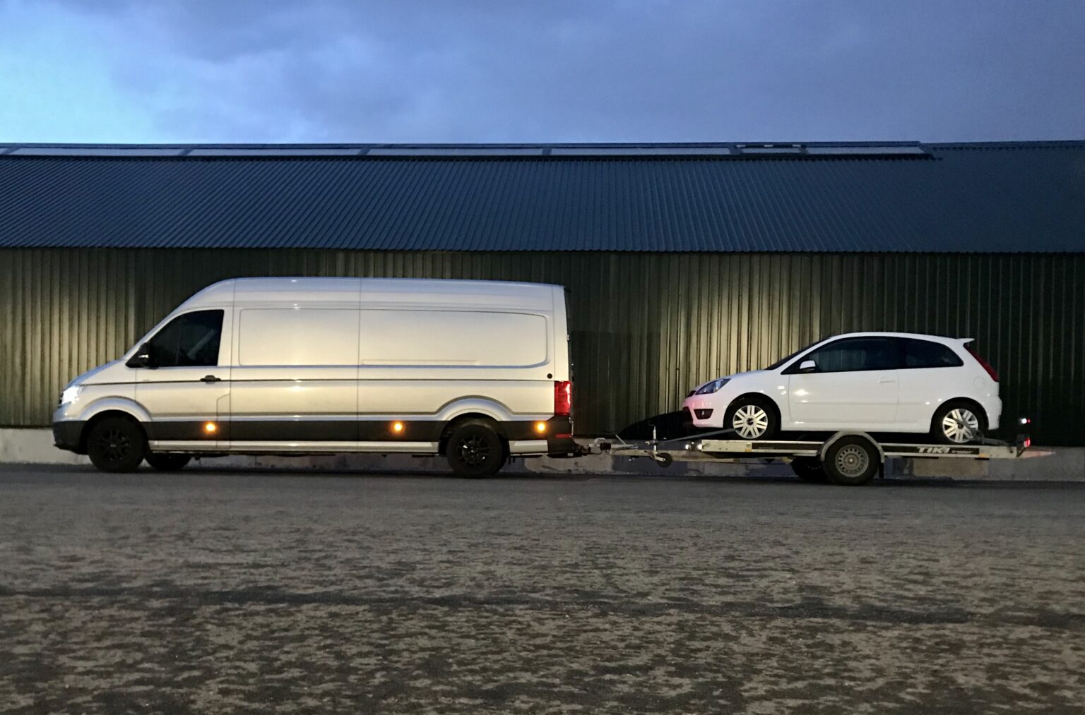 Tiki treiler Fiesta ST