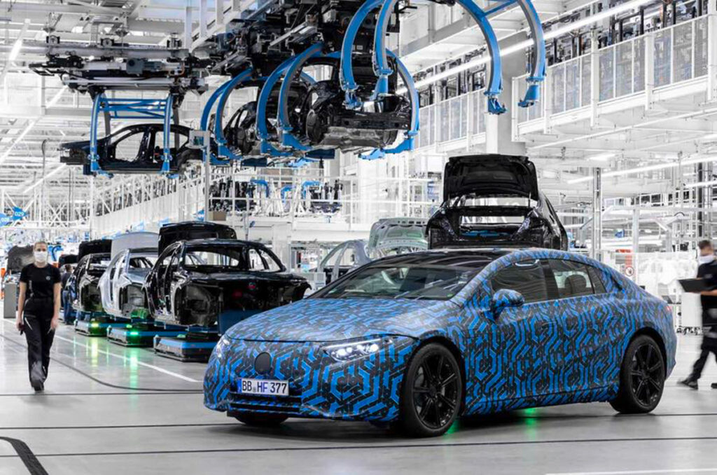 Mercedes-Benz EQS