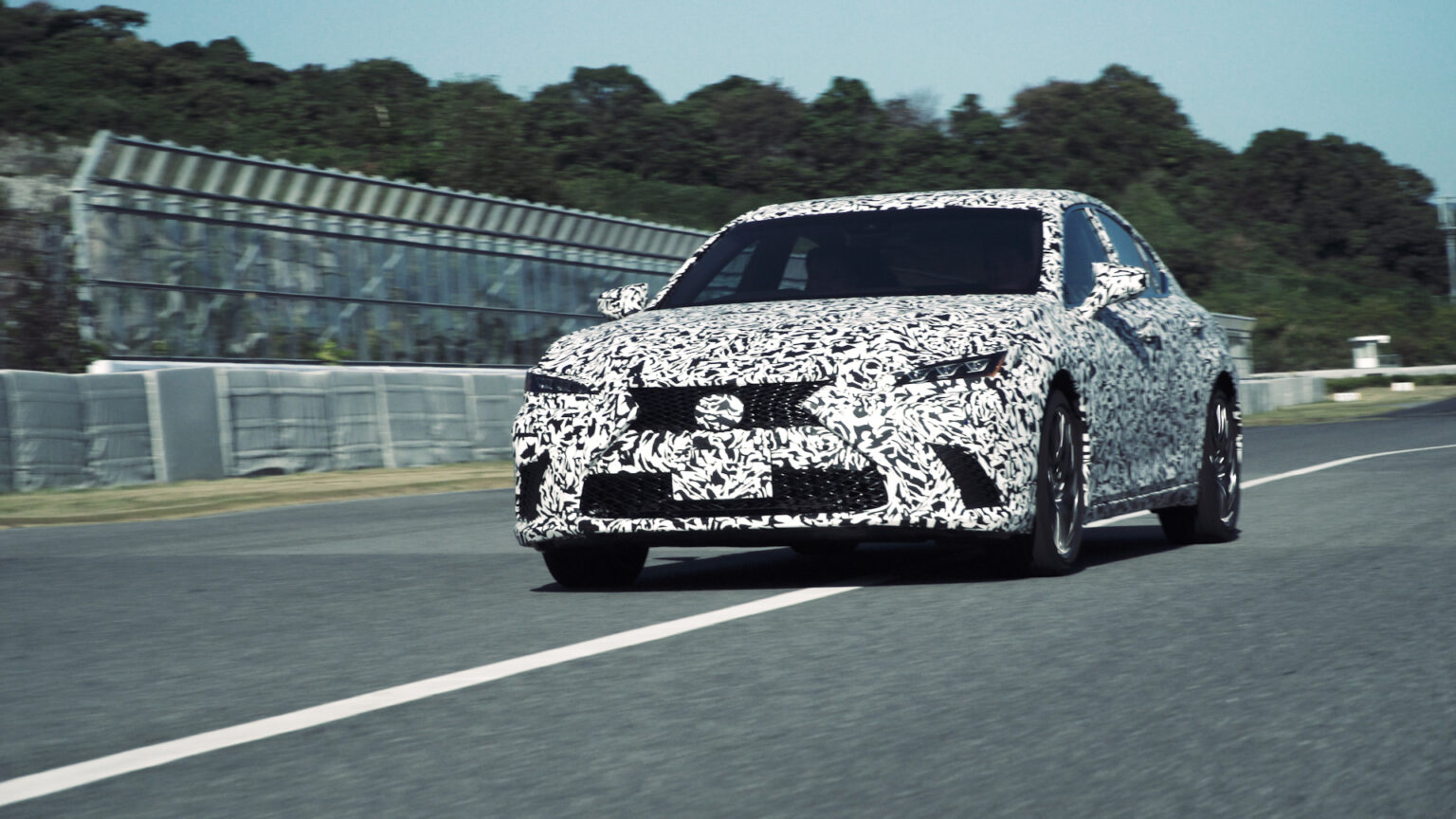 Lexus DIRECT4