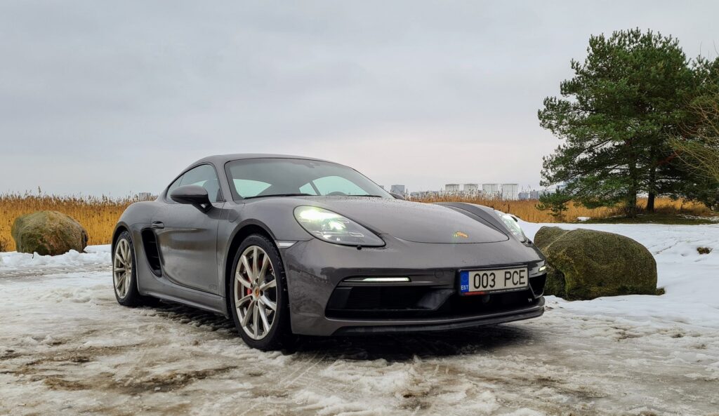 Porsche Cayman GTS