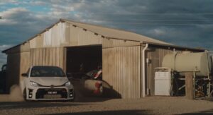 Austraalias näidatud Toyota reklaam sattus naeruväärse kriitika alla GR Yaris reklaam
