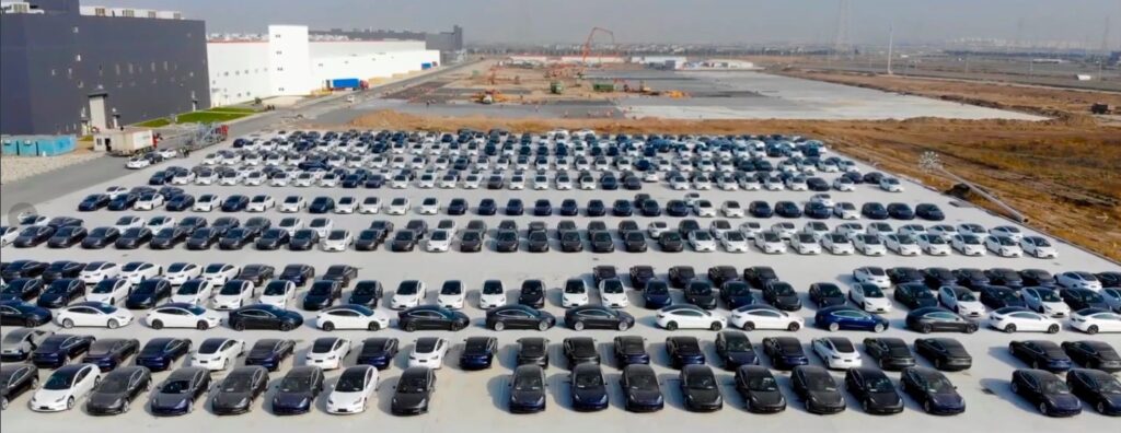 Tesla parkla