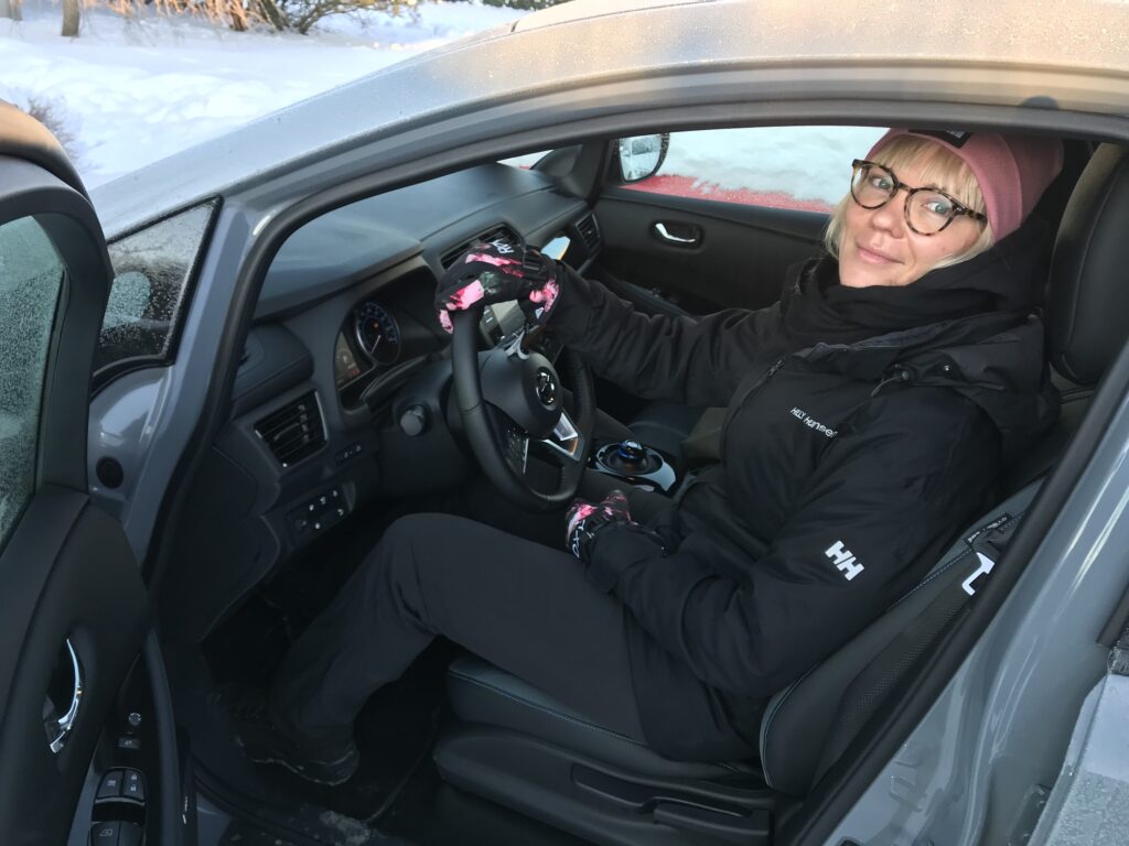 Nissan Leaf ja Ave