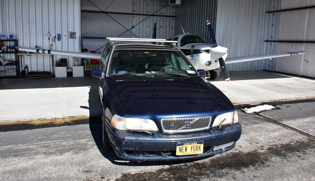 New York Volvo V70