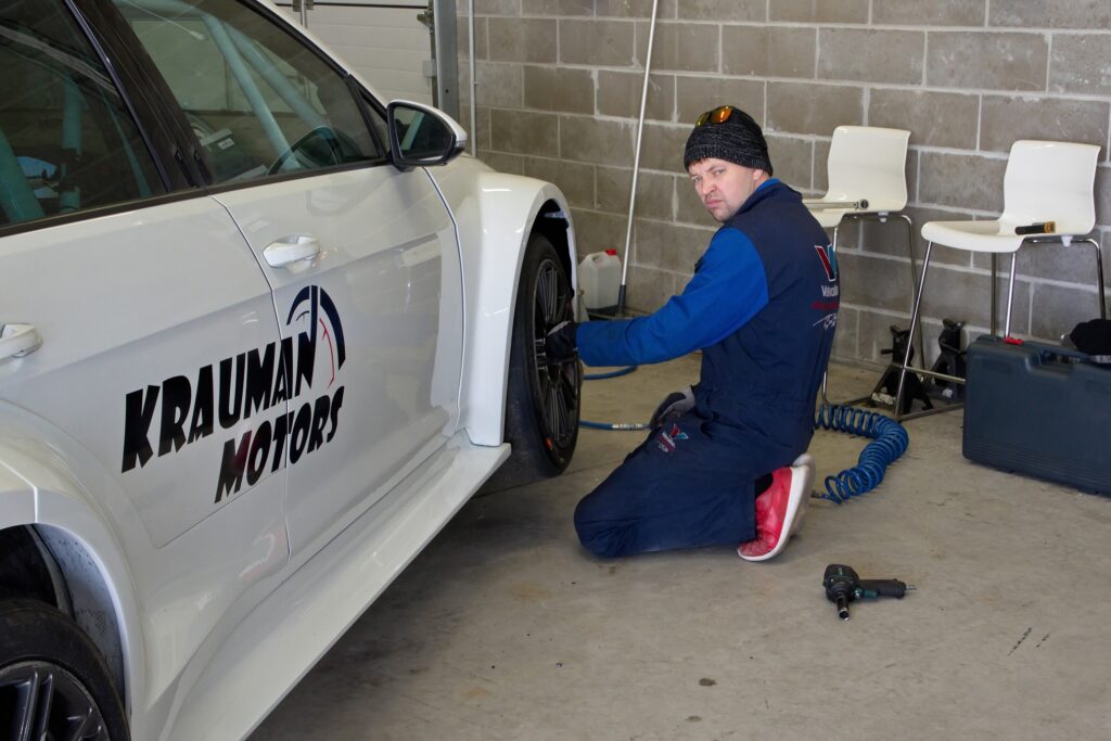 Krauman Motors
