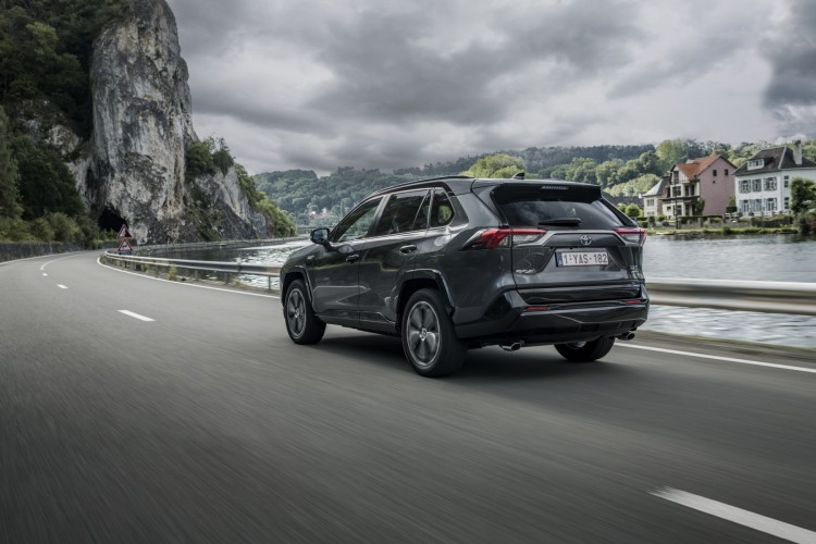 Toyota RAV4 pistikuhübriid
