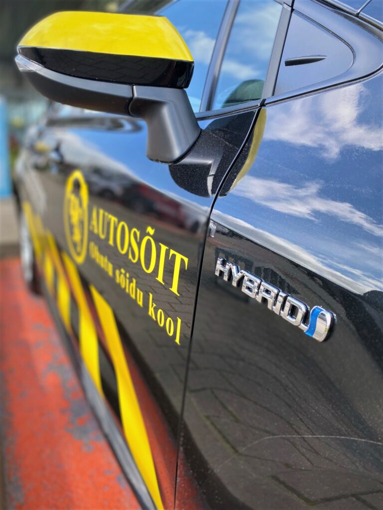 Autosõit OÜ uued õppesõiduautod