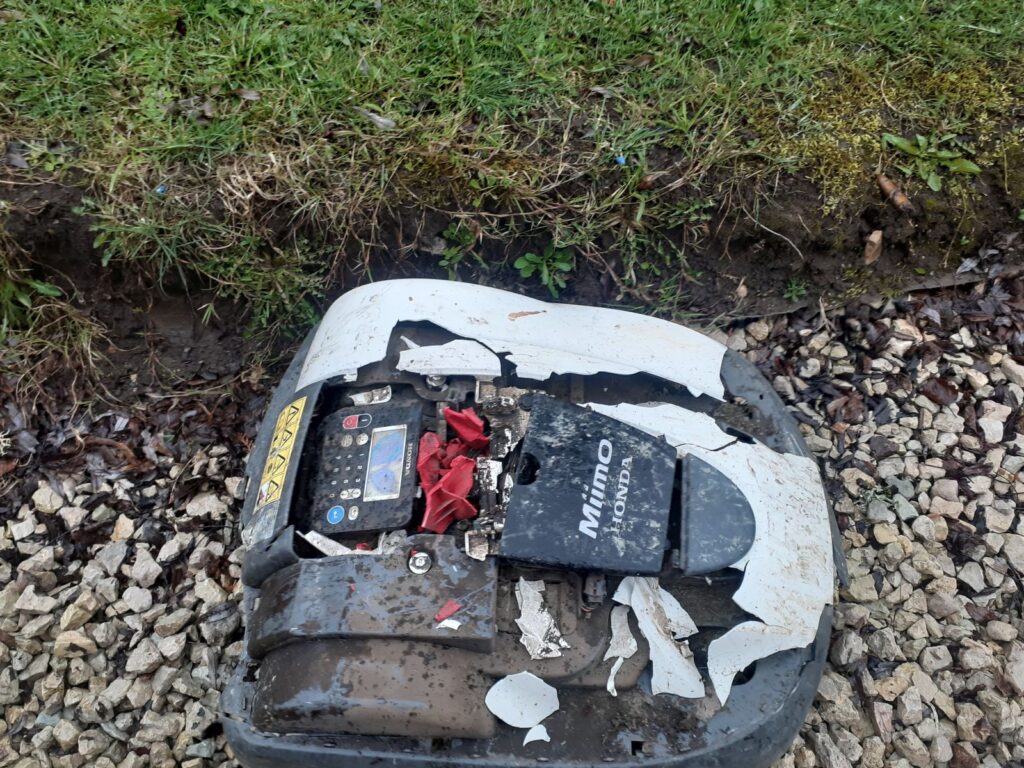 Robotniiduk