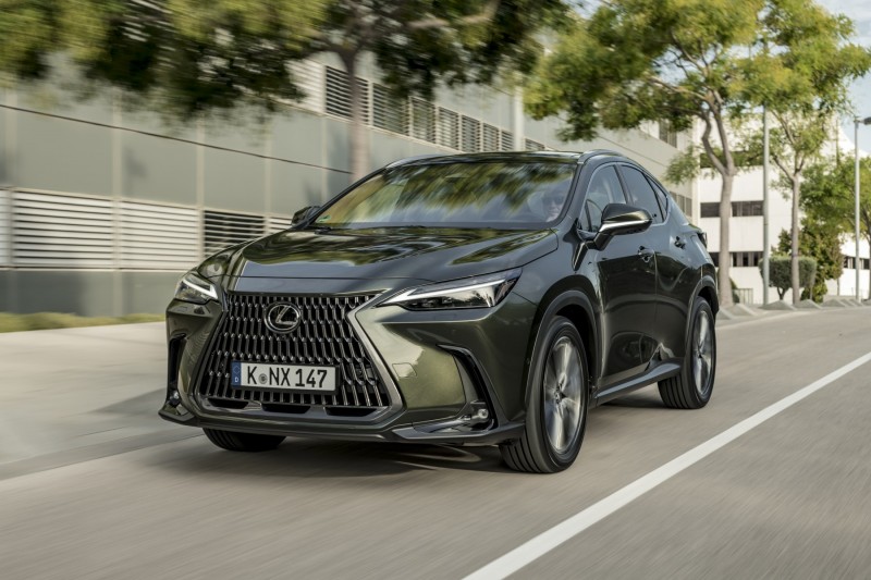 Lexus NX 2021