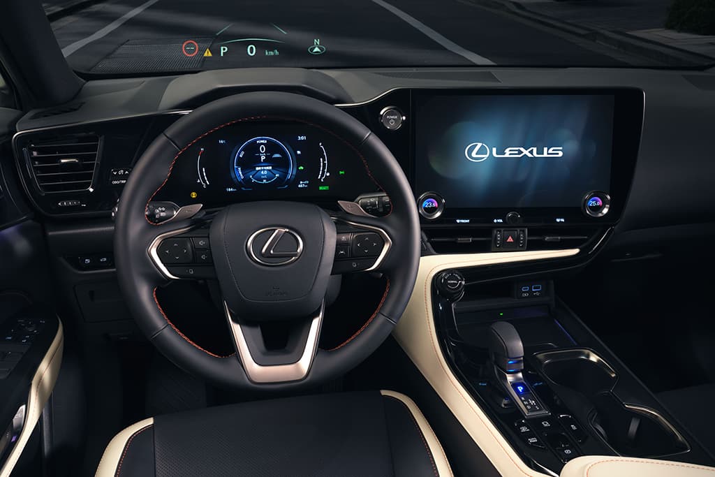 Lexus NX 2022 HUD
