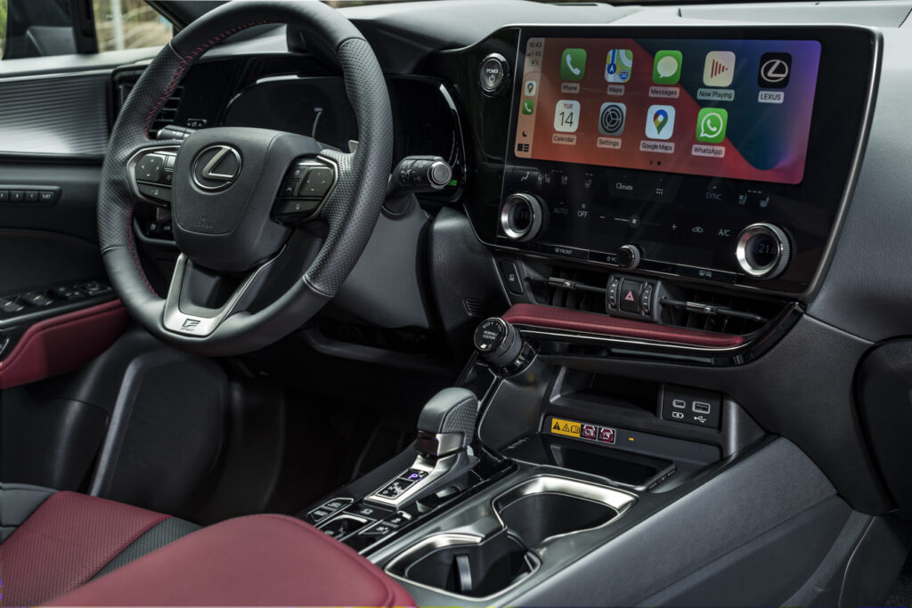 Lexus NX 2022