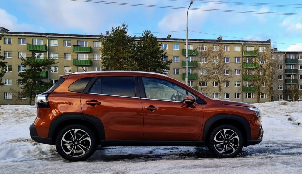 Suzuki S-Cross 2022
