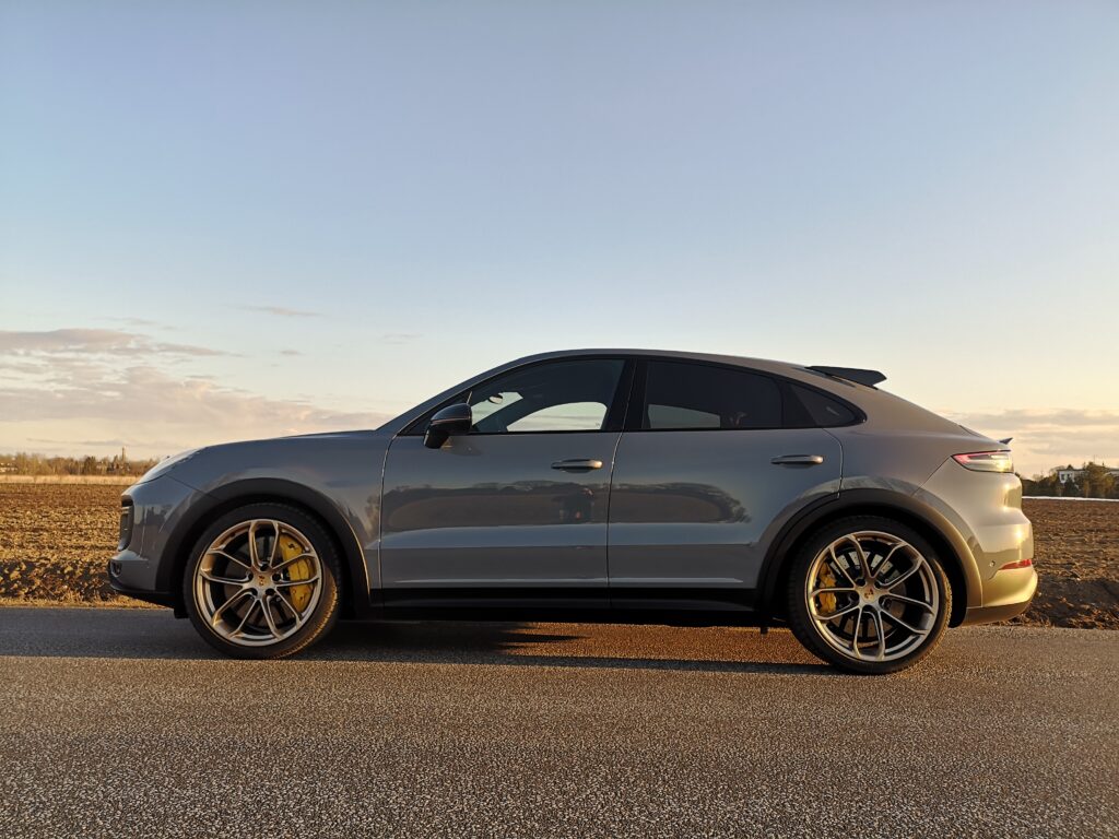 Porsche Cayenne Turbo GT
