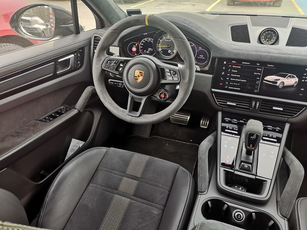 Porsche Cayenne Turbo GT