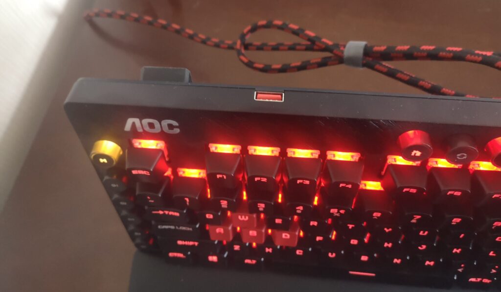AOC Agon AGK700