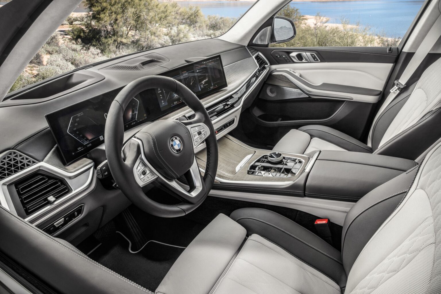 BMW X7 2022